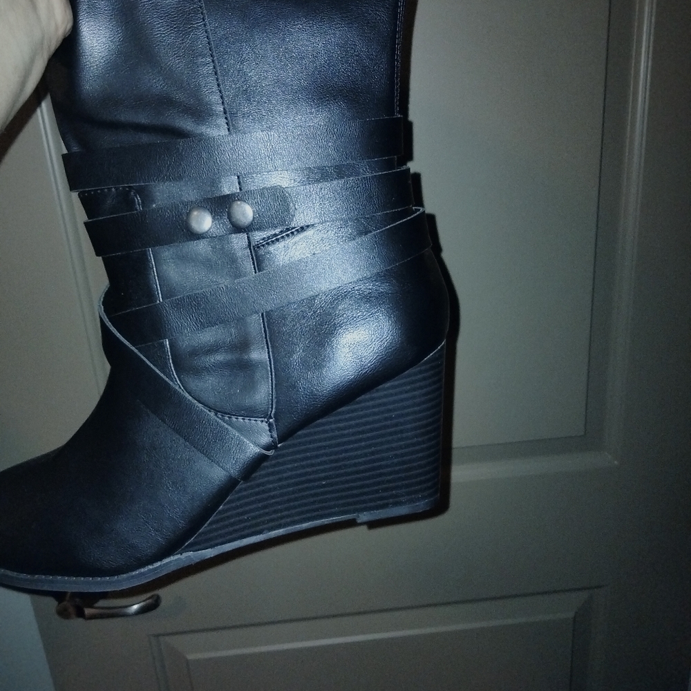 Boots / - Picture 8 of 9